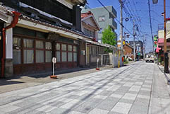 歴史的街路整備工事（埼玉県）使用製品：擬石平板　太平洋プレコン工業　タマパーム