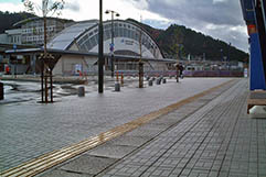 能登川駅前　太平洋プレコン工業　カラー平板